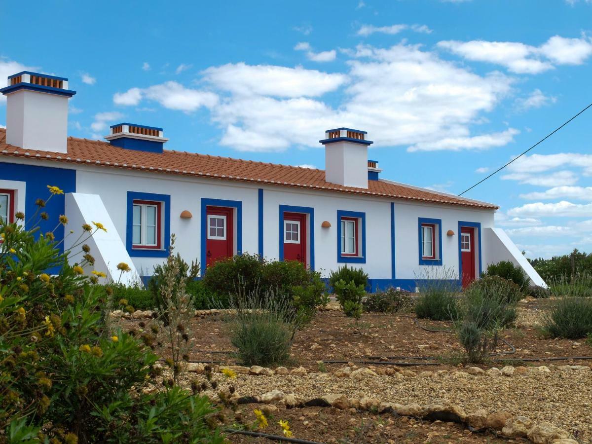 Гостевой дом Vales Do Alentejo Bicos Экстерьер фото